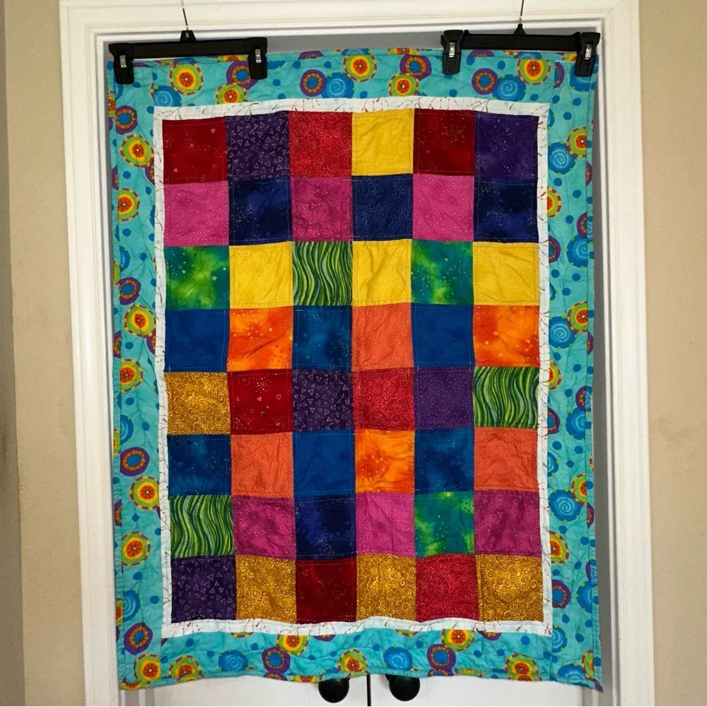 Handmade bright lap wall quilt block patchwork machine stitched, 30 X 40